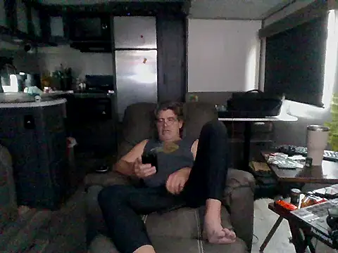 lateniter online show from December 18, 2:56 pm