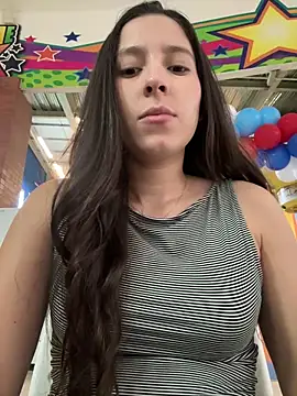 Snapshot of LittleDoll___ chatting on February 28, 2:09 pm LittleDoll online show from February 28, 2:09 pm