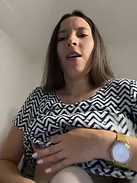 Snapshot of LittleDoll___ chatting on March 8, 1:50 am LittleDoll online show from March 8, 1:50 am