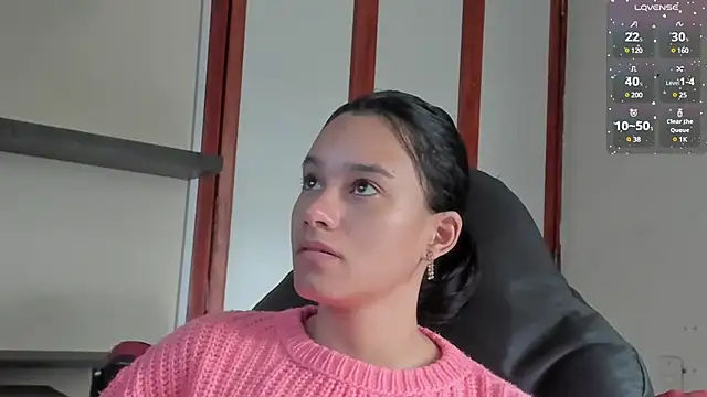 SamanthaWatson online show from January 4, 1:10 pm