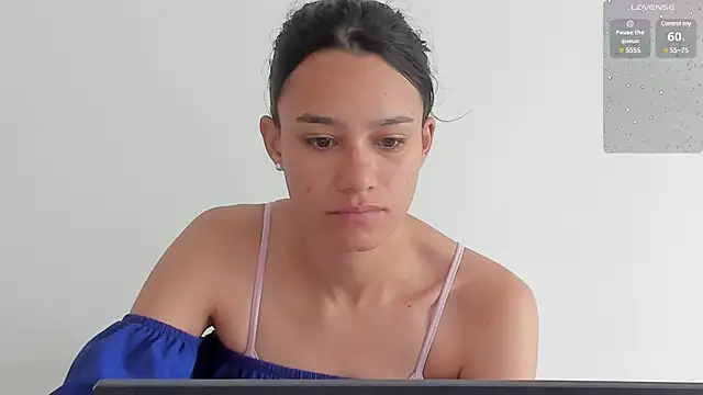 SamanthaWatson online show from February 5, 2:05 pm