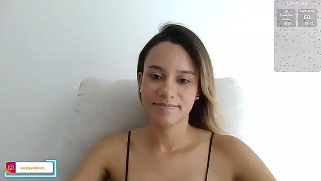 Snapshot of SamanthaWatson chatting on June 12, 6:40 pm SamanthaWatson online show from June 12, 6:40 pm