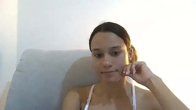 Snapshot of SamanthaWatson chatting on June 27, 2:38 am SamanthaWatson online show from June 27, 2:38 am