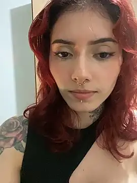 LiliJones  online show from February 2, 11:53 pm