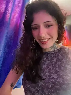 LiliJones  online show from November 5, 4:18 pm