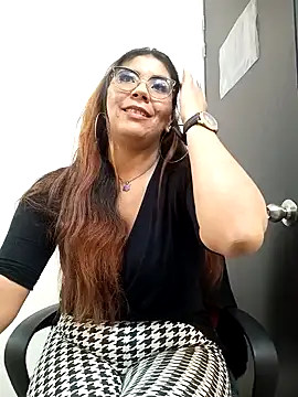 Luna Dumont online show from February 4, 3:04 pm