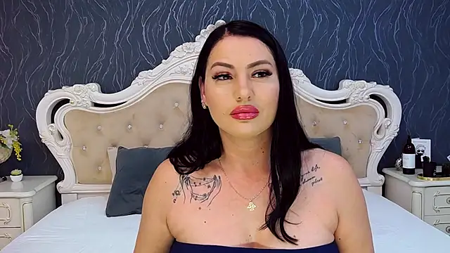 Lauren Saint online show from November 11, 3:45 pm