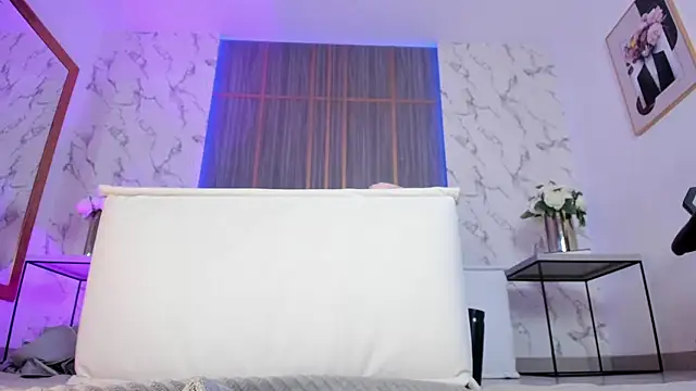 Dollar-girl online show from March 22, 6:11 pm