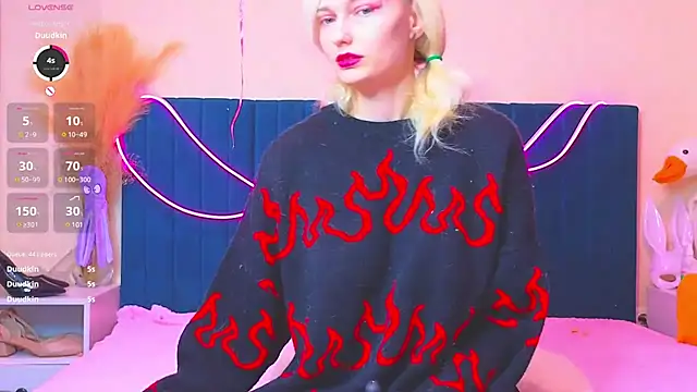 Snapshot of Angelina__1 chatting on December 1, 8:53 pm Angelina 1 online show from December 1, 8:53 pm