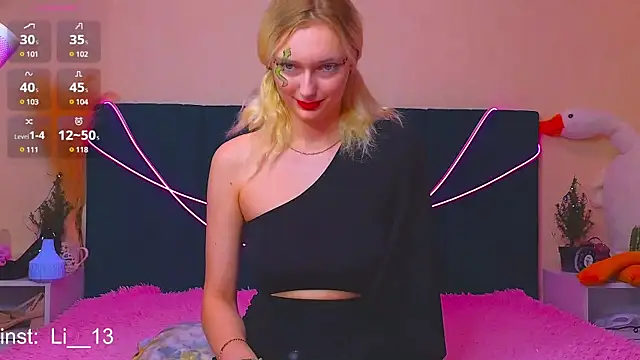 Snapshot of Angelina__1 chatting on January 1, 1:26 am Angelina 1 online show from January 1, 1:26 am