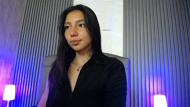 kendall saenz online show from December 2, 8:11 pm