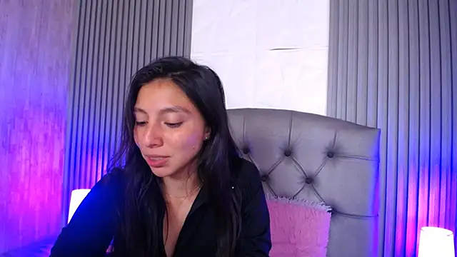 kendall saenz online show from December 12, 7:15 pm