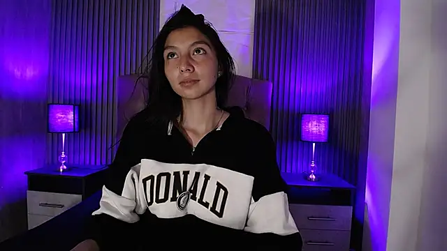 kendall saenz online show from January 30, 7:26 pm