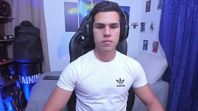 Snapshot of JacobKirito chatting on September 28, 3:34 am JacobKirito online show from September 28, 3:34 am