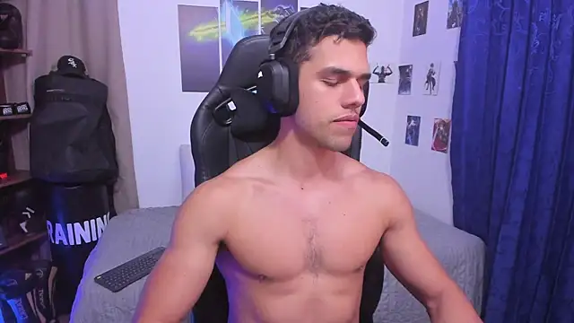 Snapshot of JacobKirito chatting on September 30, 4:28 am JacobKirito online show from September 30, 4:28 am