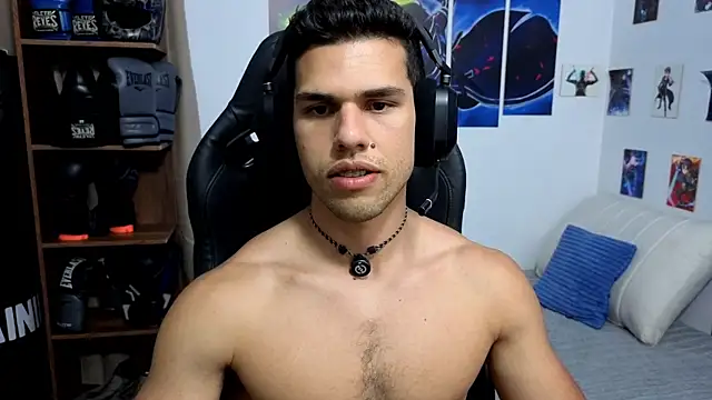 Snapshot of JacobKirito chatting on October 22, 2:23 am JacobKirito online show from October 22, 2:23 am