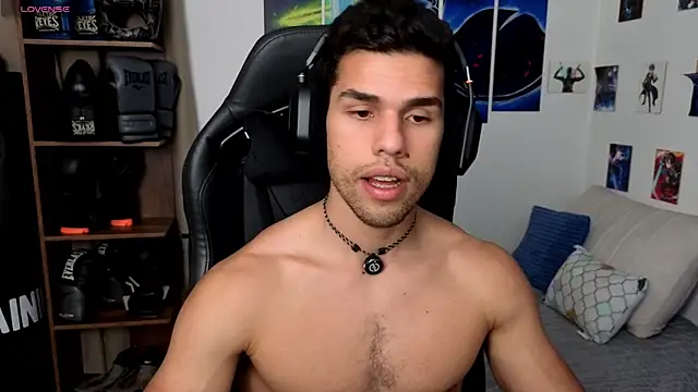 Snapshot of JacobKirito chatting on October 27, 2:26 am JacobKirito online show from October 27, 2:26 am