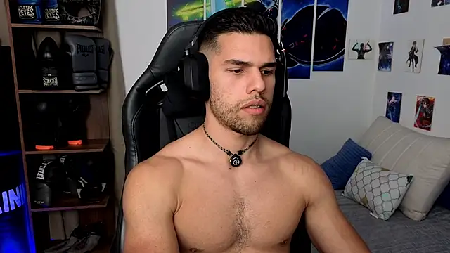 Snapshot of JacobKirito chatting on November 2, 3:20 am JacobKirito online show from November 2, 3:20 am