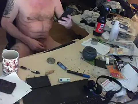 Snapshot of halebob@xh chatting on March 16, 12:44 pm halebobxh online show from March 16, 12:44 pm