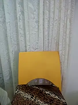 Snapshot of Nandahott chatting on March 20, 10:07 pm Nandahott online show from March 20, 10:07 pm