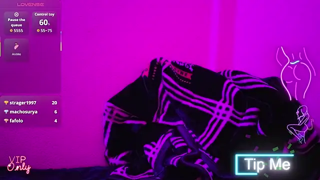 just fucks online show from February 1, 7:01 pm