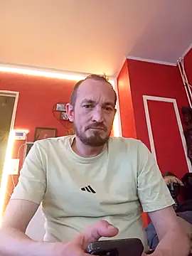 Denislamalice34 online show from April 3, 1:20 pm