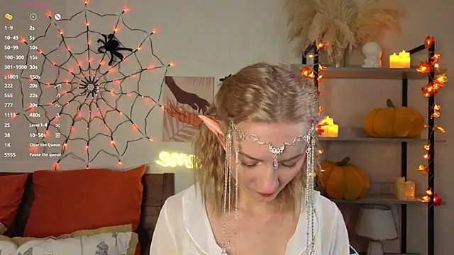 IdaValenti online show from October 30, 11:05 pm