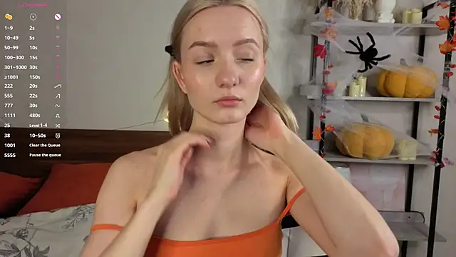 IdaValenti online show from November 9, 11:14 pm