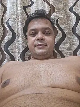 dirtybearr online show from January 7, 1:35 pm