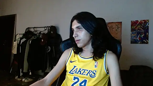 angelitofemboy online show from January 6, 10:58 pm