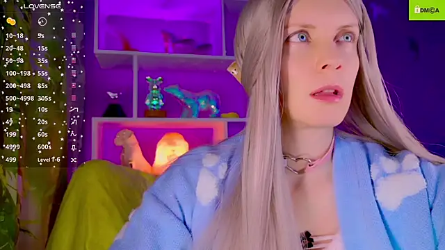 Flash Summer online show from December 17, 3:23 am