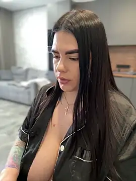 HugeBoobs- online show from March 2, 11:07 am