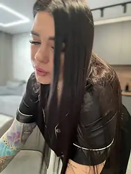 HugeBoobs- online show from March 22, 9:02 am