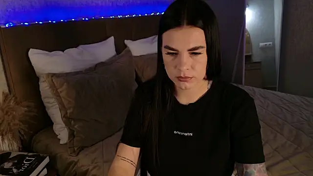 HugeBoobs- online show from October 16, 6:03 am