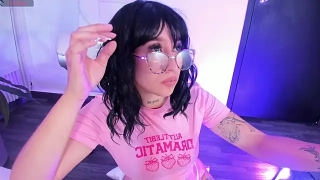 EriKlein online show from September 26, 10:47 pm