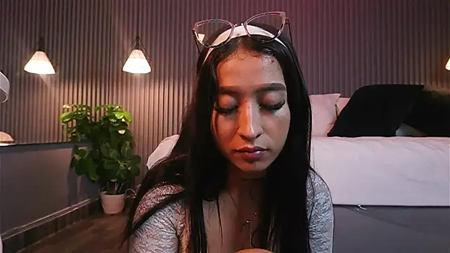 Snapshot of EriKlein chatting on March 31, 7:14 pm EriKlein online show from March 31, 7:14 pm