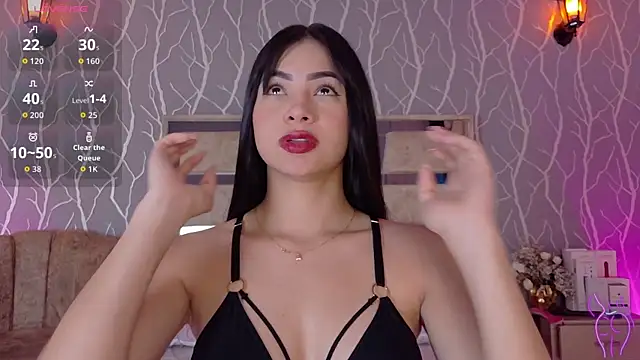 Snapshot of madison_fox1 chatting on September 21, 1:24 pm madison fox1 online show from September 21, 1:24 pm