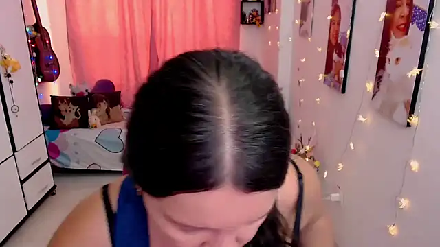 claryssa  online show from May 11, 8:06 pm