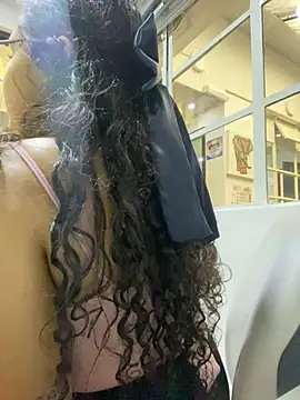 Snapshot of CurlyGirl_1 chatting on December 7, 11:51 am CurlyGirl 1 online show from December 7, 11:51 am