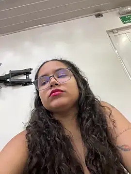 Snapshot of CurlyGirl_1 chatting on March 15, 4:10 pm CurlyGirl 1 online show from March 15, 4:10 pm