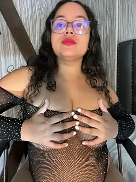 Snapshot of CurlyGirl_1 chatting on March 15, 10:22 pm CurlyGirl 1 online show from March 15, 10:22 pm