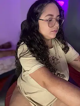 CurlyGirl 1 online show from March 30, 11:39 pm