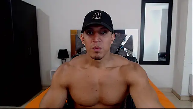 Snapshot of Frank_heaven01 chatting on September 19, 5:02 pm Frank heaven01 online show from September 19, 5:02 pm