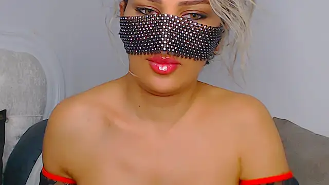 Turkish Latina online show from January 14, 1:04 am