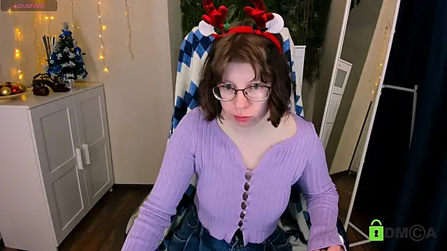 Snapshot of Melissa_Wells chatting on December 18, 8:36 pm Melissa Wells online show from December 18, 8:36 pm