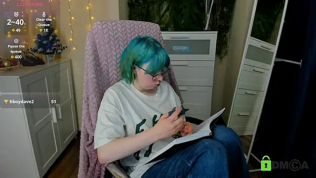 Snapshot of Melissa_Wells chatting on January 4, 11:38 pm Melissa Wells online show from January 4, 11:38 pm