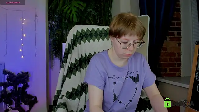 Melissa Wells online show from March 17, 8:56 pm