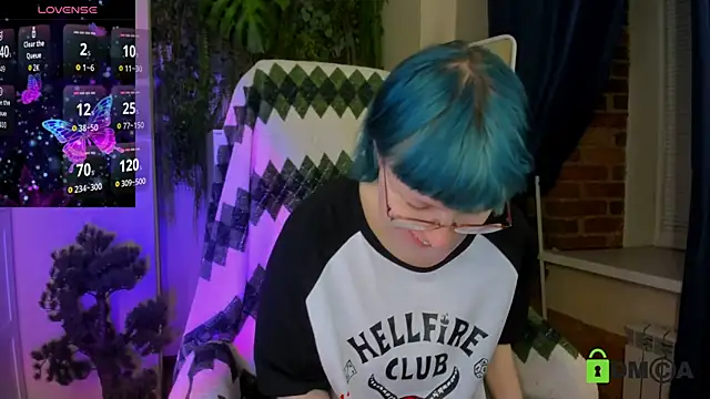 Melissa Wells online show from May 12, 11:13 pm