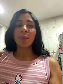 Snapshot of Meganmilk1 chatting on February 12, 2:01 pm Meganmilk1 online show from February 12, 2:01 pm