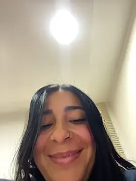 Snapshot of Meganmilk1 chatting on February 25, 1:32 pm Meganmilk1 online show from February 25, 1:32 pm